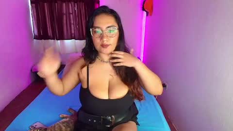 Snapshot of soph_antony chatting on 05-14-26, 10:38 soph_antony online show from 05-14-26, 10:38
