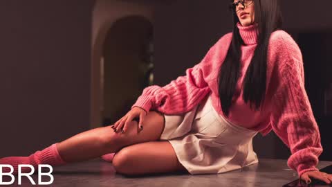 Snapshot of sophi_carter chatting on 12-16-24, 02:16 Sophi online show from 12-16-24, 02:16