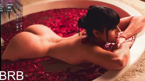 Snapshot of sophi_carter chatting on 12-17-24, 02:11 Sophi online show from 12-17-24, 02:11