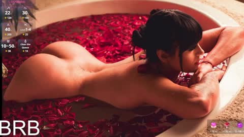 Snapshot of sophi_carter chatting on 12-18-24, 11:02 Sophi online show from 12-18-24, 11:02