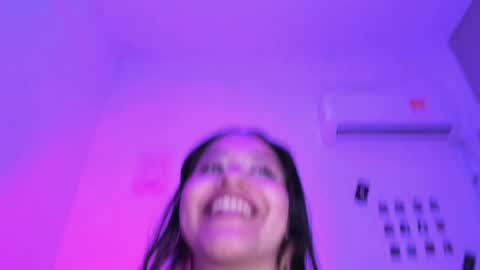 Sofia online show from 04-28-26, 02:27