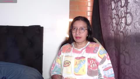 Snapshot of sophia_666_ chatting on 02-12-25, 02:21 Sophia online show from 02-12-25, 02:21