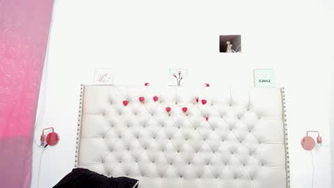 sophia__beauty online show from 10-31-25, 01:56