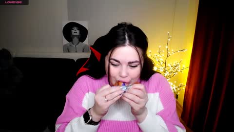 sophia__olsen online show from 01-31-25, 06:24