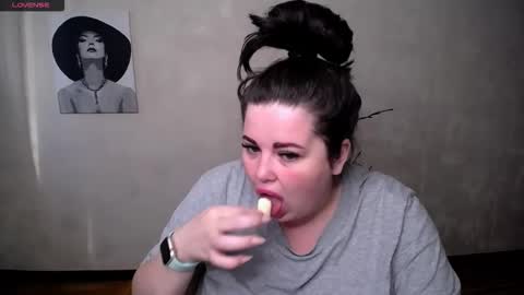 sophia__olsen online show from 09-16-25, 05:41