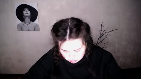 sophia__olsen online show from 10-02-25, 05:58
