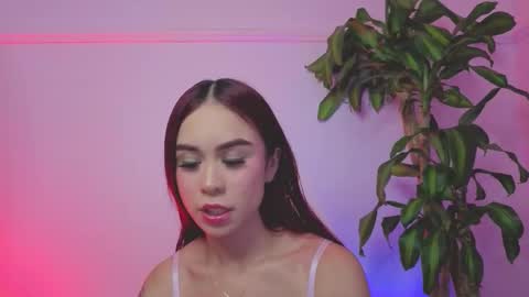 Snapshot of sophia_berryy chatting on 10-23-25, 12:32 Sophia Independent model online show from 10-23-25, 12:32