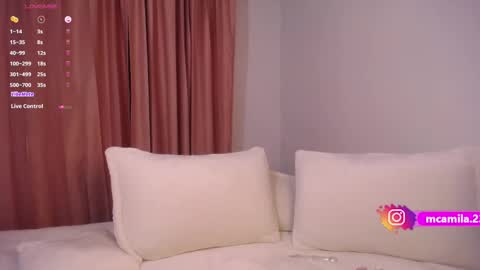 Snapshot of sophia_bones chatting on 02-11-25, 10:39 SophiI online show from 02-11-25, 10:39