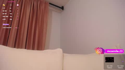 Snapshot of sophia_bones chatting on 02-14-25, 10:25 SophiI online show from 02-14-25, 10:25