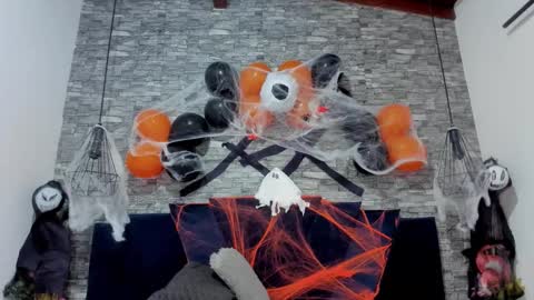 Sophia  online show from 10-26-25, 11:38