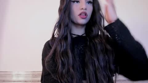 Sophia online show from 02-05-26, 09:41