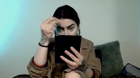 Snapshot of sophia_dk chatting on 11-05-25, 01:55 sophia hottie online show from 11-05-25, 01:55