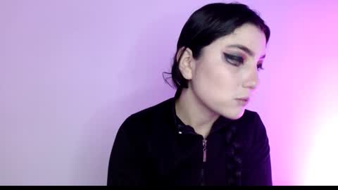 Snapshot of sophia_dk chatting on 11-29-25, 03:37 sophia hottie online show from 11-29-25, 03:37