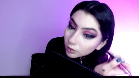 Snapshot of sophia_dk chatting on 12-01-25, 03:06 sophia hottie online show from 12-01-25, 03:06