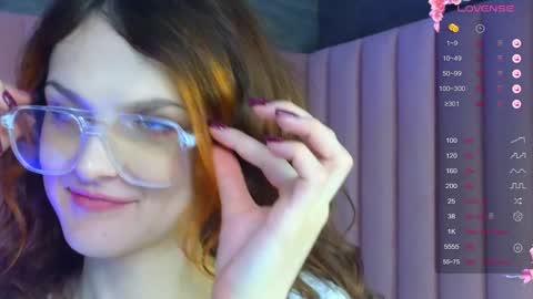 Snapshot of sophia_dreamy chatting on 01-05-25, 04:25 Sophia online show from 01-05-25, 04:25