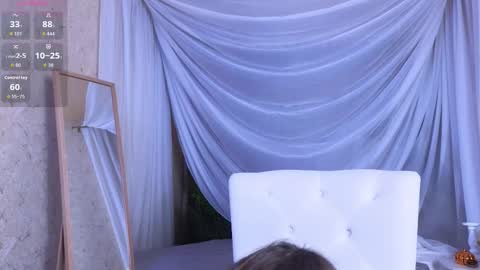 Sophia online show from 02-27-26, 01:38