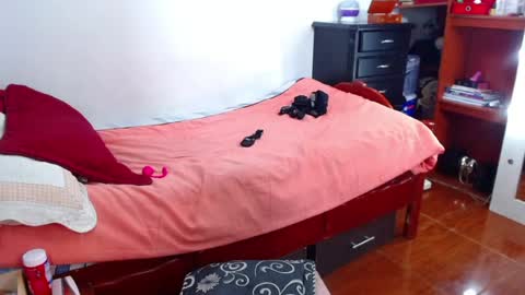sophia_greey online show from 06-13-26, 08:51