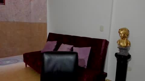 Snapshot of sophia_harry chatting on 02-12-25, 10:26 sophia CM online show from 02-12-25, 10:26