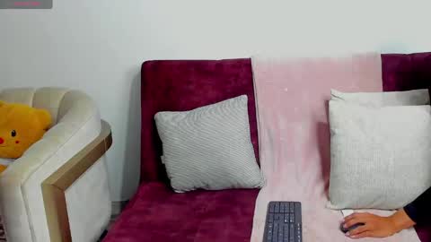 sophia CM online show from 05-15-26, 11:23
