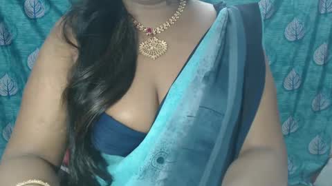 Sophia Tamil online show from 03-08-25, 07:09