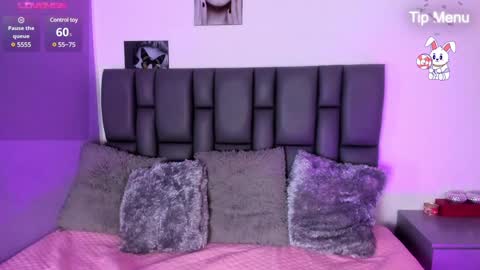 Sofia  online show from 01-15-25, 02:02