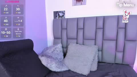 Sofia  online show from 01-23-25, 01:35