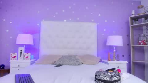 Sophia  online show from 03-04-25, 07:32