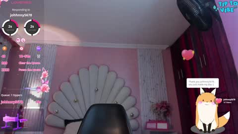 Snapshot of sophia_smith0 chatting on 12-13-24, 08:15 sophia online show from 12-13-24, 08:15