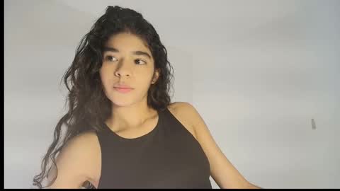 Sophia Storm online show from 12-20-25, 04:14