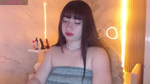 Snapshot of sophia_tf chatting on 09-26-25, 01:48 Sophia online show from 09-26-25, 01:48