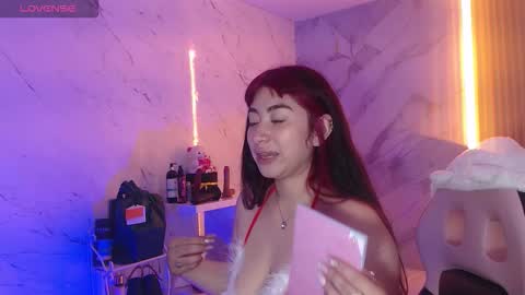 Snapshot of sophia_tf chatting on 11-24-25, 01:11 Sophia online show from 11-24-25, 01:11