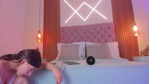 sophia_turneer online show from 04-26-26, 10:07