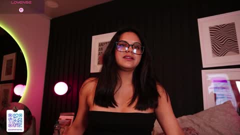 Sofi online show from 04-25-26, 01:52