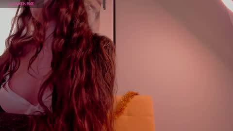 Sophia online show from 01-06-26, 01:31