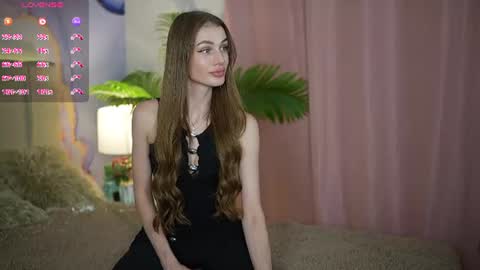 Sophia online show from 07-28-26, 07:39