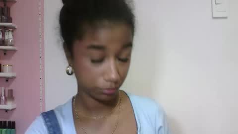 Sophia online show from 03-04-26, 06:36