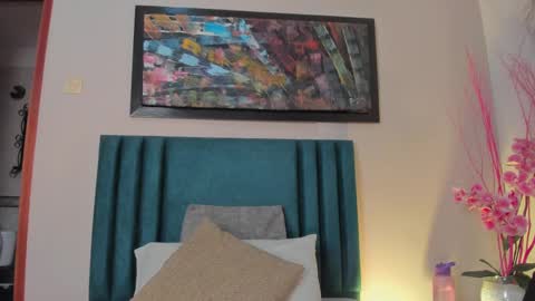 Snapshot of sophiacolliins chatting on 09-12-25, 12:33 sophiacolliins online show from 09-12-25, 12:33