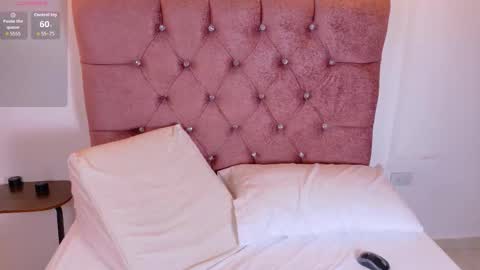 Sophia online show from 03-12-26, 01:06