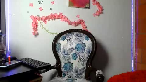 Snapshot of sophiadazza666 chatting on 10-16-25, 10:11 sophia online show from 10-16-25, 10:11