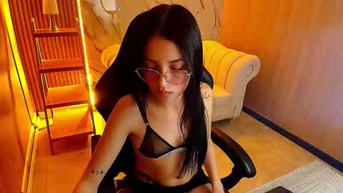 sophiadoll_tf online show from 11-12-25, 01:22