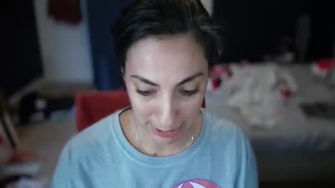sophiadover online show from 04-30-26, 06:36