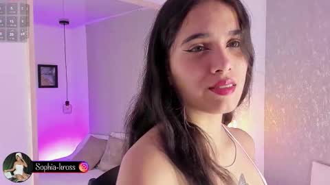 Snapshot of sophiakross chatting on 11-20-25, 05:07 Sophia online show from 11-20-25, 05:07