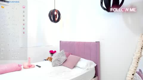 Im Sophia Model Independent   Enjoy My videos here when Im Offline online show from 01-13-25, 09:52