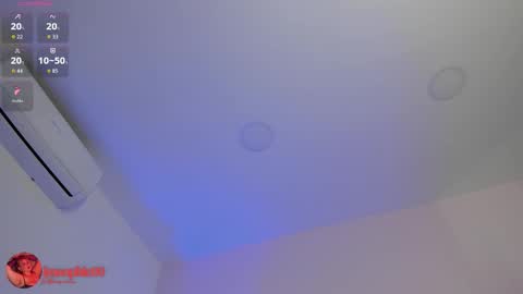 Snapshot of sophiarossee chatting on 10-22-25, 11:54 Sofi online show from 10-22-25, 11:54