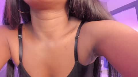 Snapshot of sophiasmiths_ chatting on 05-08-26, 11:10 SophiaSmiths online show from 05-08-26, 11:10