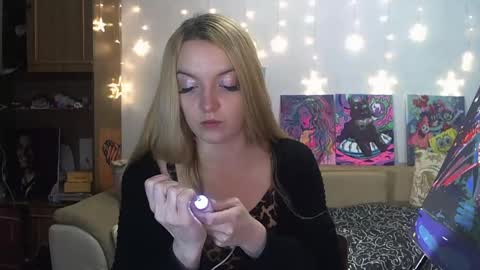 SophiaSonata online show from 12-13-24, 06:38