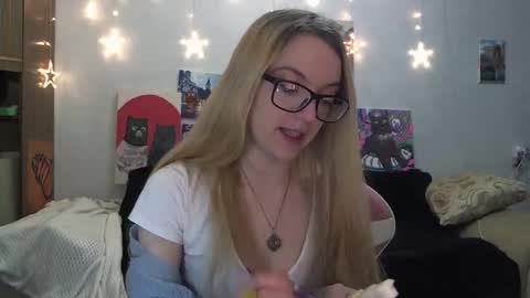 SophiaSonata online show from 09-25-25, 09:18