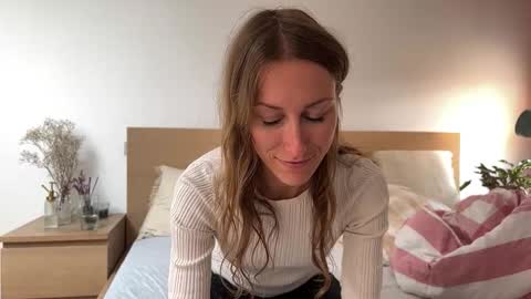 sophie_amalia online show from 09-30-25, 12:21