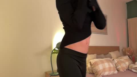 sophie_amalia online show from 02-05-26, 11:09