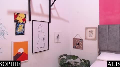Sophie  Alis online show from 02-12-25, 10:03